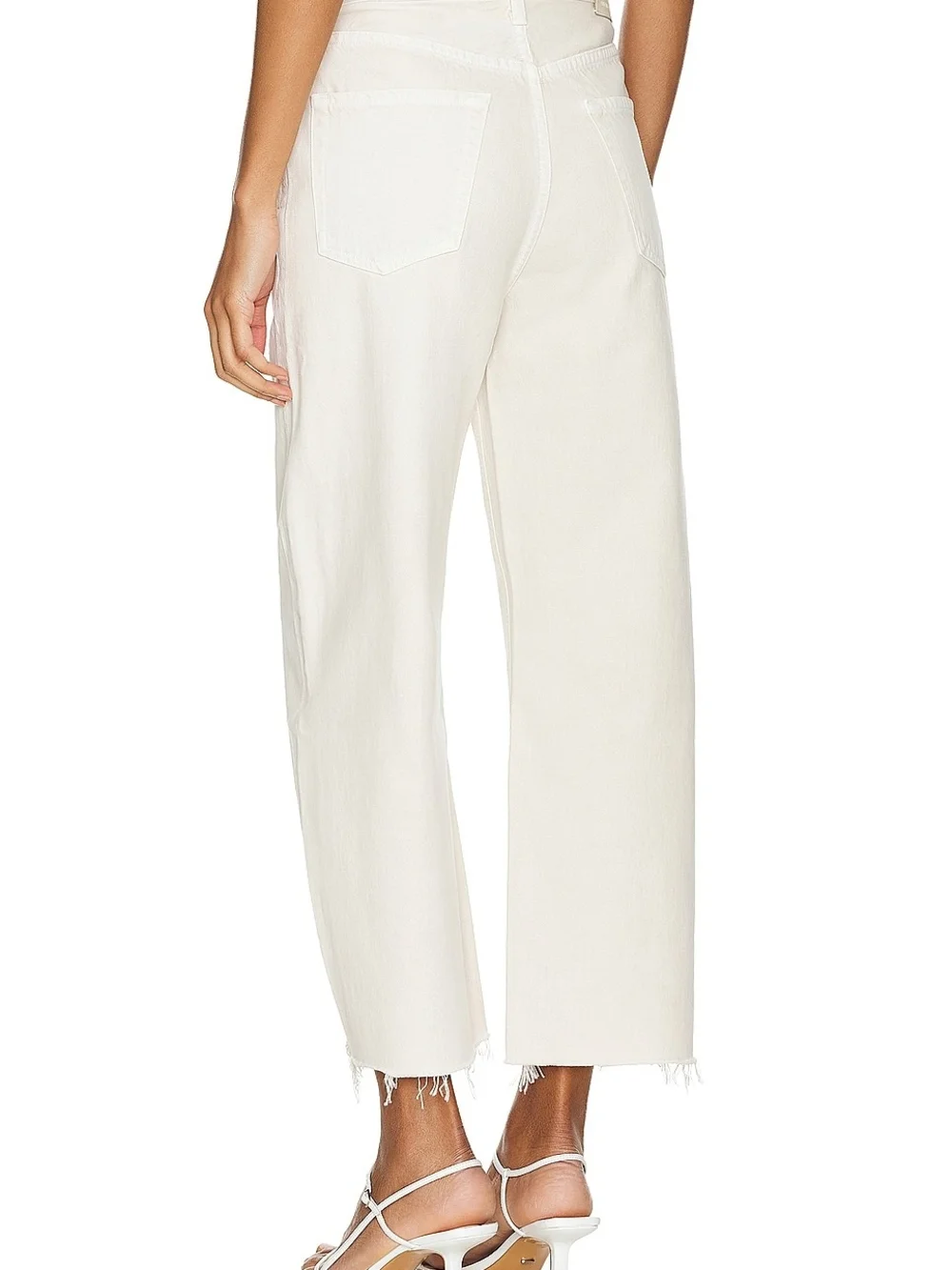 Citizens Of Humanity NWOT Ayla Undone Hem Crop Jeans in Almondette